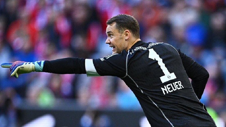 Neuer trở lại khung gỗ Bayern Munich sau 351 ngày, 4 phút đã bị đồng đội 'báo'