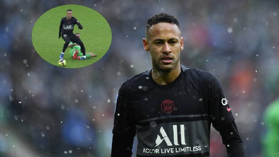 PSG nói gì về chấn thương của Neymar?