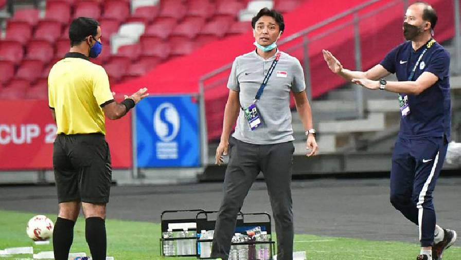 HLV Yoshida úp mở khả năng chia tay ĐT Singapore sau AFF Cup 2021