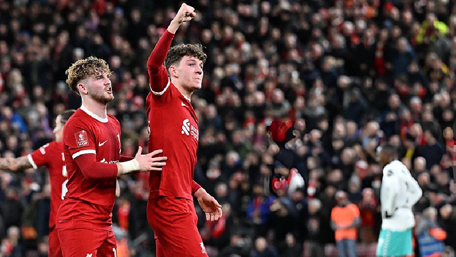 Hai ngôi sao 18 tuổi đưa Liverpool vào tứ kết FA Cup