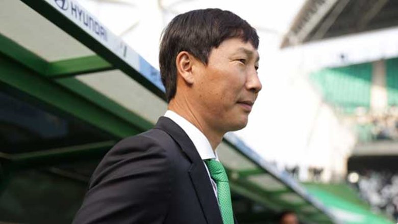 Báo Hàn Quốc: HLV Kim Sang Sik dẫn dắt ĐT Việt Nam, ký hợp đồng 2 năm