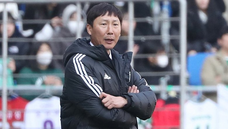 Jeonbuk lần thứ 4 thay ‘thuyền trưởng’ chỉ sau 1 năm chia tay HLV Kim Sang Sik