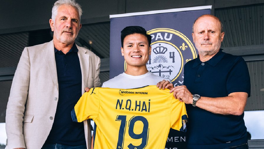 Pau FC tăng gấp 4 lượng người theo dõi trên Facebook nhờ Quang Hải