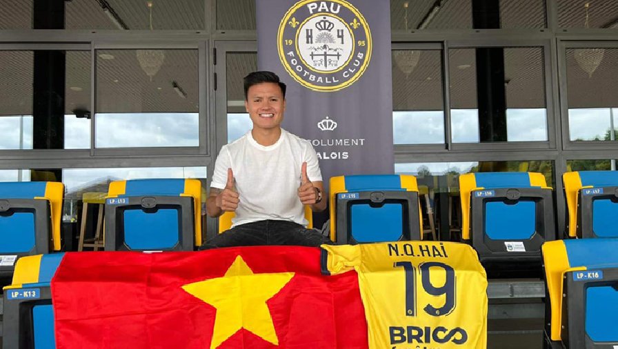 Quang Hải chính thức gia nhập Pau FC, mặc áo số 19