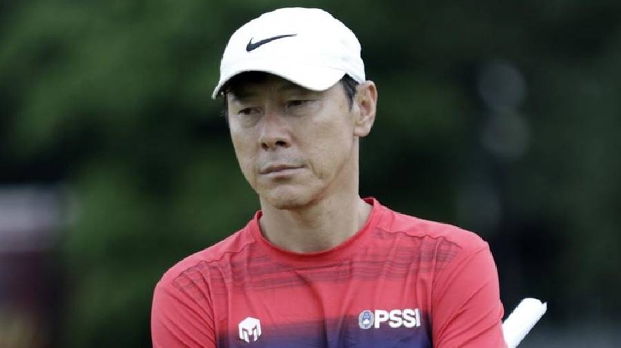 Shin Tae Yong còn 2 trận để giữ ghế ở ĐT Indonesia