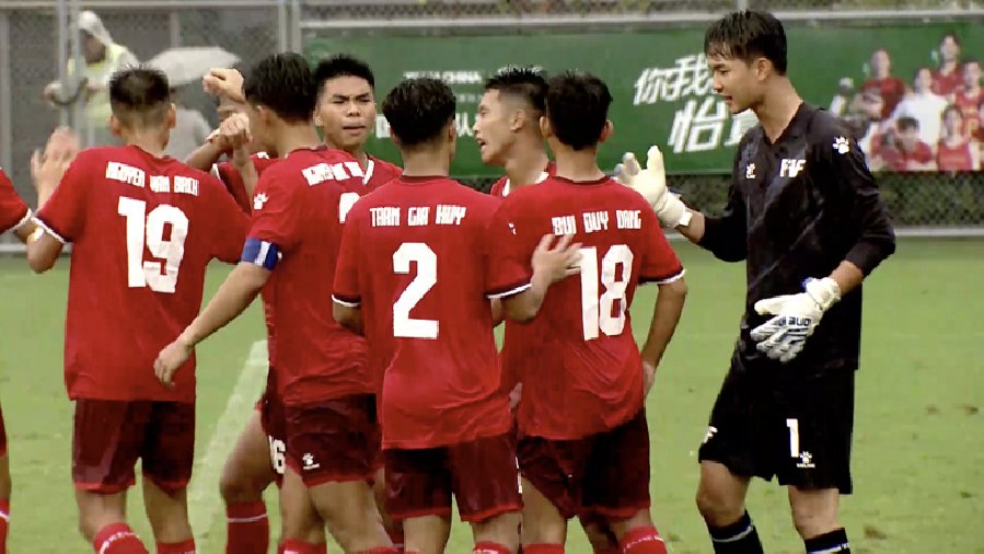 Đại diện Việt Nam đánh bại Man City tại giải giao hữu tại Trung Quốc