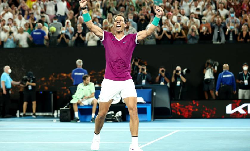 Trước Nadal, có mấy tay vợt vô địch Úc mở rộng sau khi thua 2 set đầu?