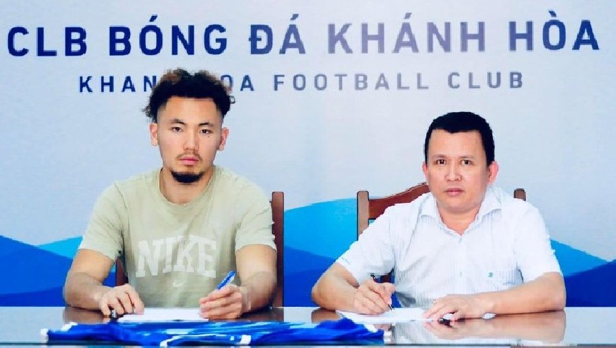 CLB Khánh Hòa chính thức công bố tân binh Việt kiều Ryan Ha