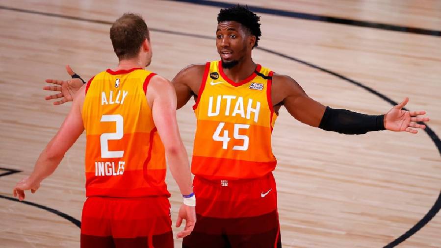 Vùi dập Sacramento Kings, Utah Jazz lập kỷ lục