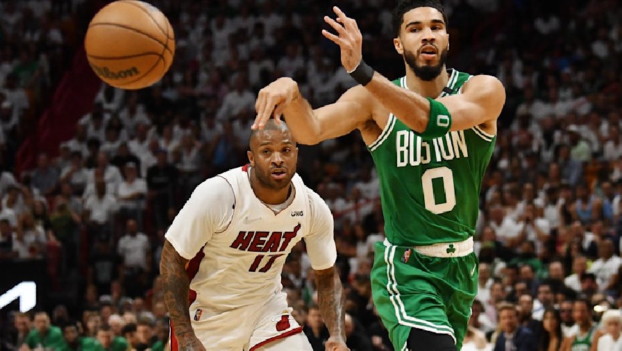 Boston Celtics giành vé vào chung kết NBA gặp Golden State Warriors