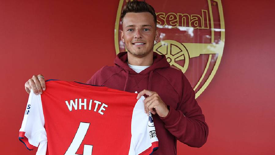 Arsenal chính thức ra mắt bản hợp đồng 50 triệu bảng Ben White