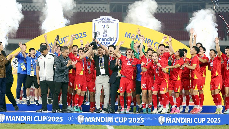 U23 Việt Nam được VFF thưởng nóng 1 tỷ đồng sau trận chung kết U23 Đông Nam Á 2025