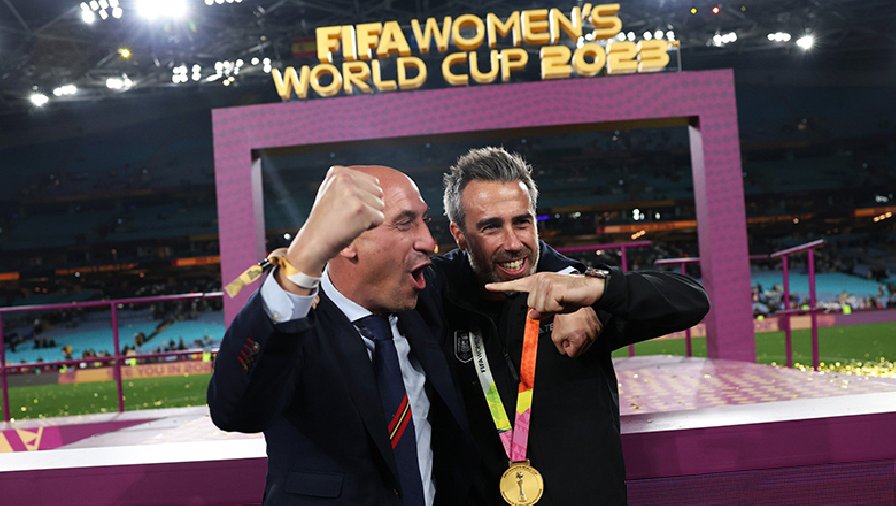 HLV vô địch World Cup cùng ĐT nữ Tây Ban Nha sắp 'bay ghế' vì về phe chủ tịch Rubiales