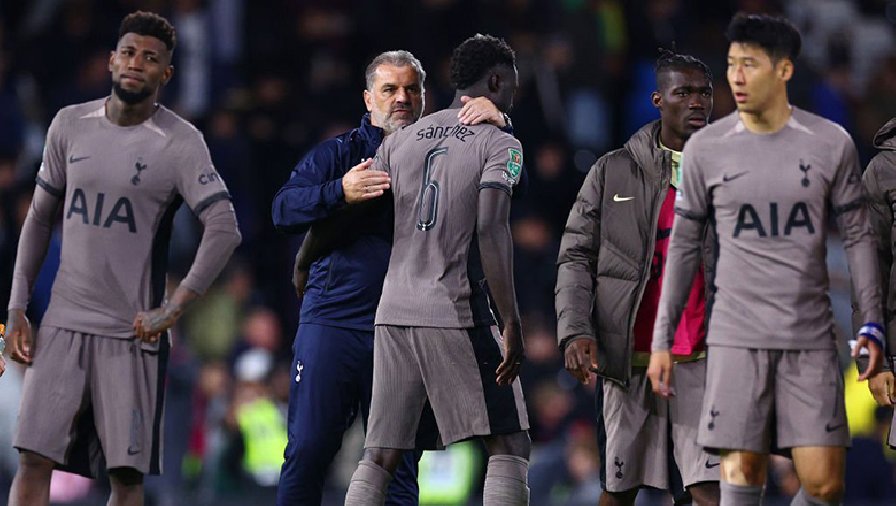 Tottenham chia tay Cúp Liên đoàn Anh sau trận thua trên chấm 11m