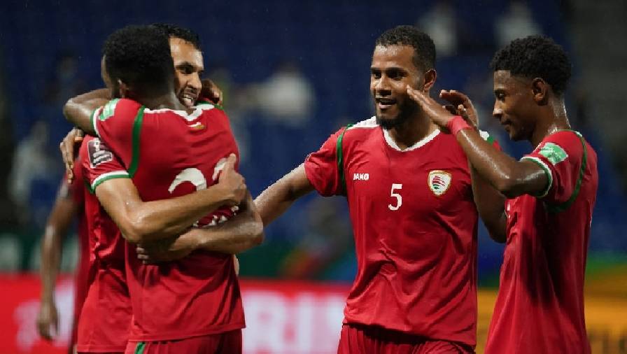 Oman đá giao hữu với đội bóng quân đội Qatar trước khi gặp Việt Nam