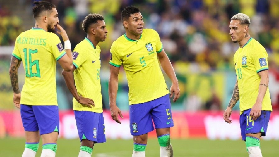 Brazil dùng đội hình 2 đấu Cameroon