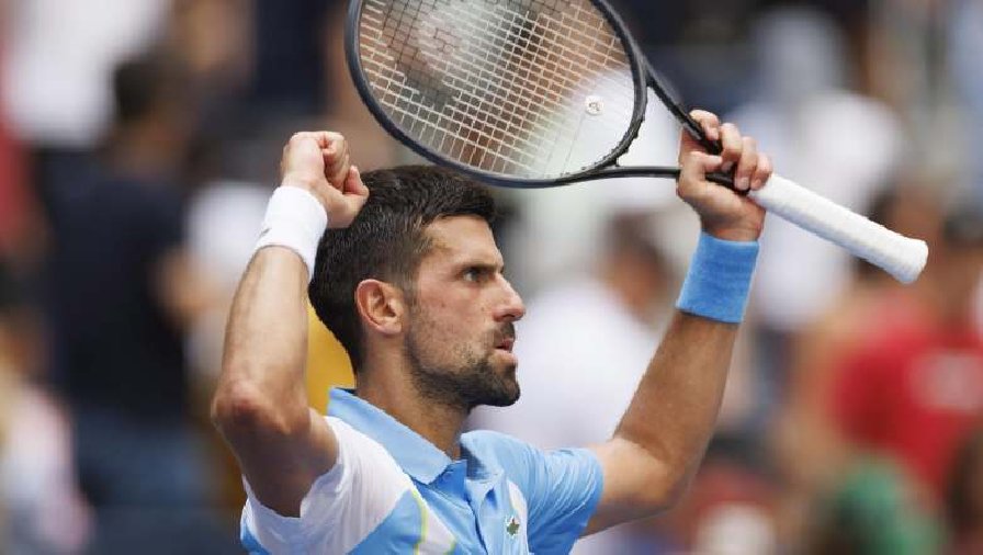 Djokovic lại thắng dễ ở US Open, giành vé vào vòng 3