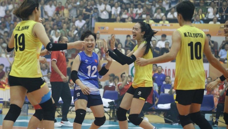 Tuyển bóng chuyền nữ Việt Nam bỏ lỡ cơ hội, ngậm ngùi về nhì ở VTV Cup 2024