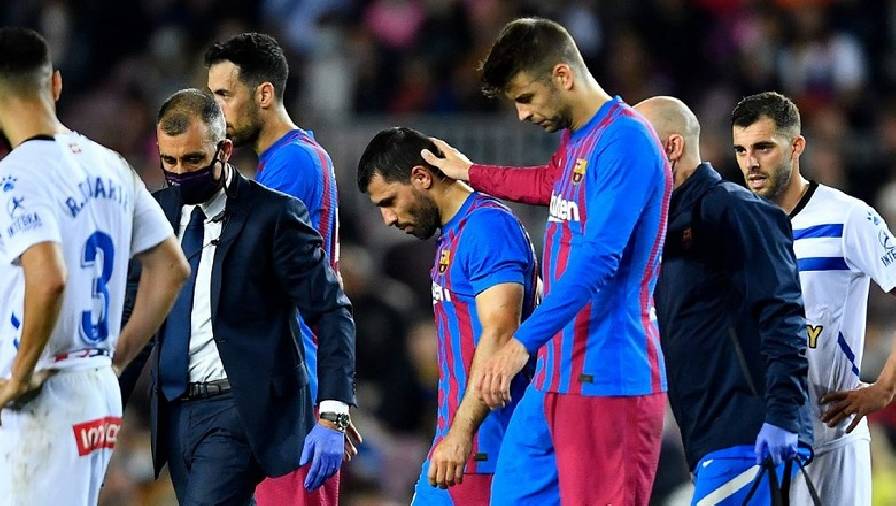 Sau Aguero, Barcelona mất thêm Pique vì chấn thương