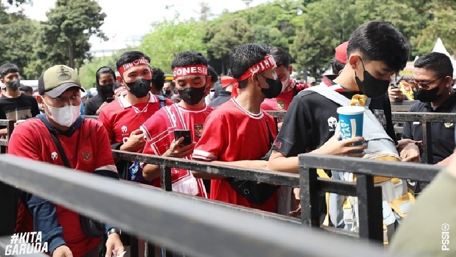 Báo Malaysia: ĐT Indonesia nên bị phạt thi đấu không khán giả trong 2 năm
