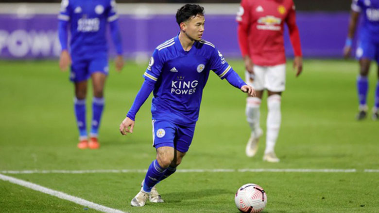 Cầu thủ Thái Lan ngồi dự bị ở trận Leicester gặp Man City - Ảnh 2