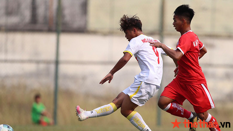 Quốc Việt tỏa sáng, ‘đàn em Công Phượng’ lọt vào bán kết U19 quốc gia - Ảnh 2