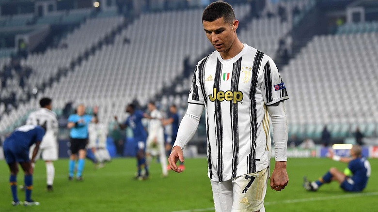 Ronaldo và Juventus bị Porto loại sau hiệp phụ