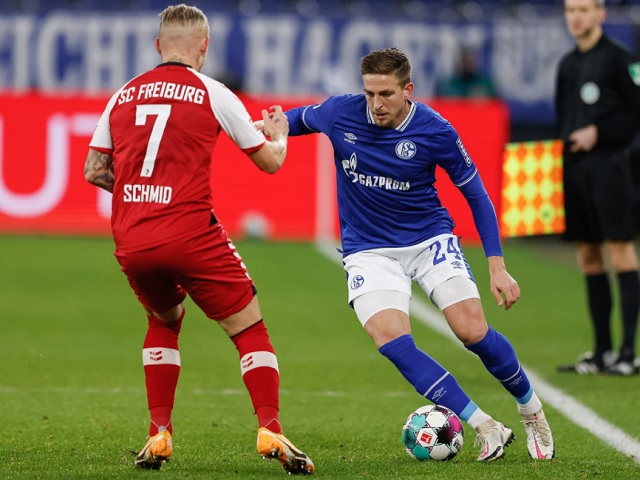 Nhận định bóng đá Freiburg vs Schalke, 20h30 ngày 17/4: Tiễn Hoàng đế xanh xuống hạng Nhì - Ảnh 1