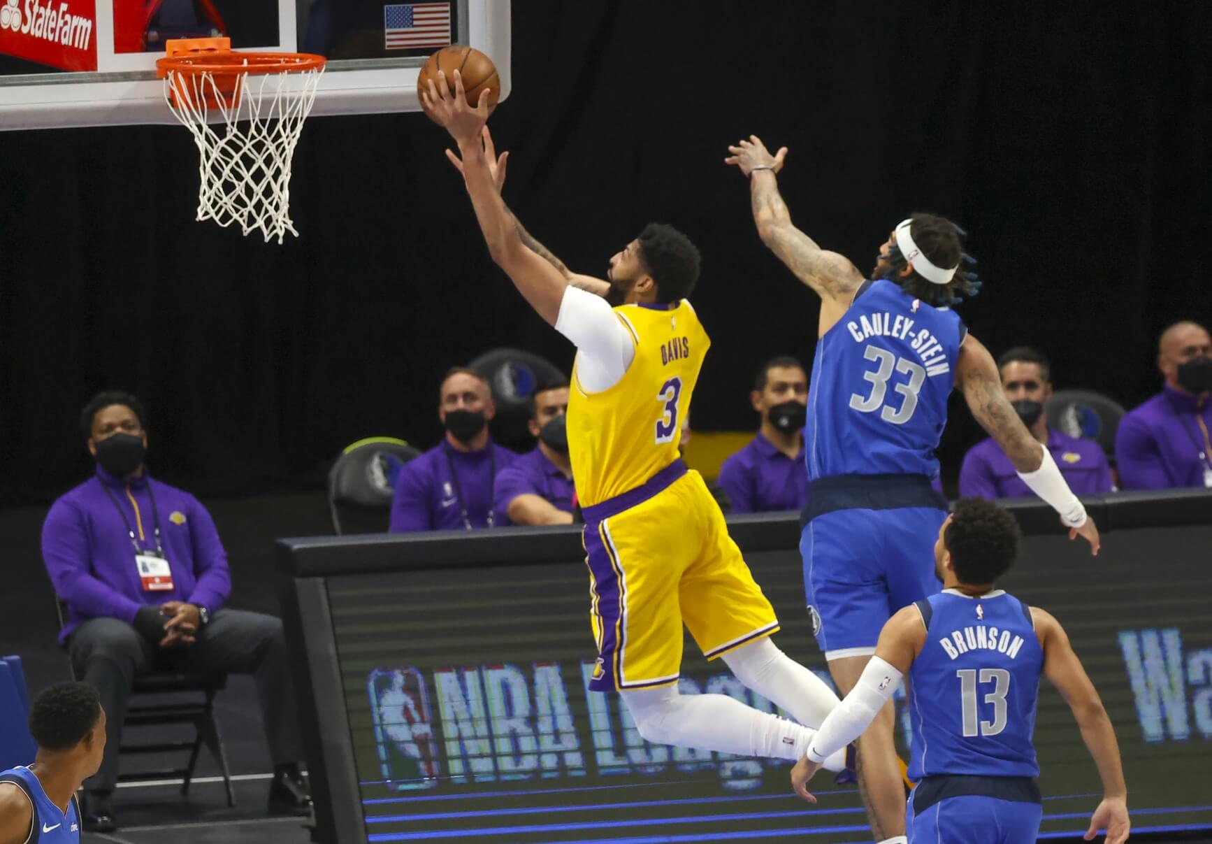 Trò cưng Anthony Davis tái xuất, HLV của Lakers đặt nhiều kỳ vọng - Ảnh 1