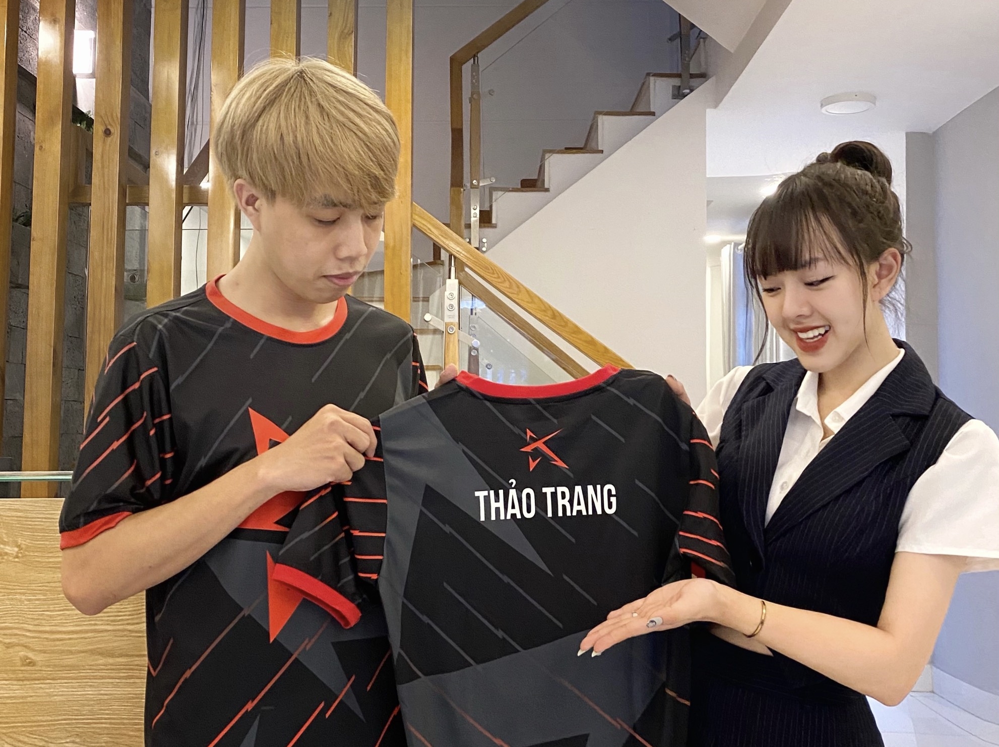 MC Thảo Trang gia nhập Talent Esports PUBG Mobile? - Ảnh 1