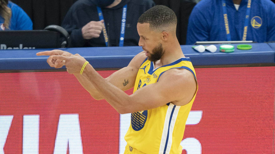 Stephen Curry lại lập kỷ lục về số lần ném 3 điểm - Ảnh 1