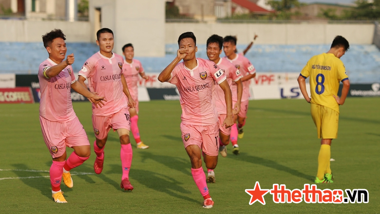 Video bàn thắng Hồng Lĩnh Hà Tĩnh vs Nam Định - Ảnh 2