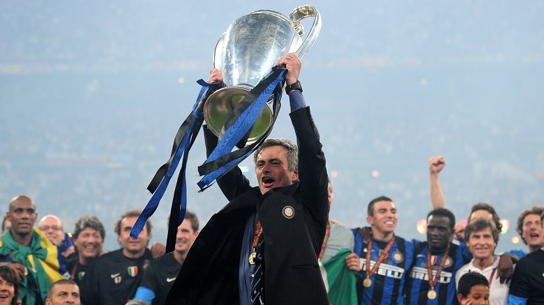 Cú ăn 3 của Mou với Inter vẫn khắc sâu trong tâm trí người Italia