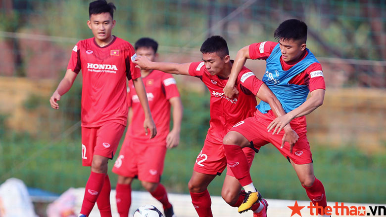 ĐT U22 Việt Nam triệu tập 34 cầu thủ chuẩn bị cho SEA Games 31 - Ảnh 1