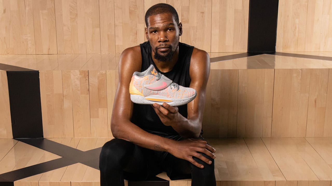 Kyrie Irving sẽ hợp tác với Kevin Durant cho ra lò siêu phẩm sneaker? - Ảnh 1