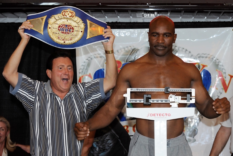 mike tyson nhà vô địch tuyệt đối của boxing thế giới hạng nặng