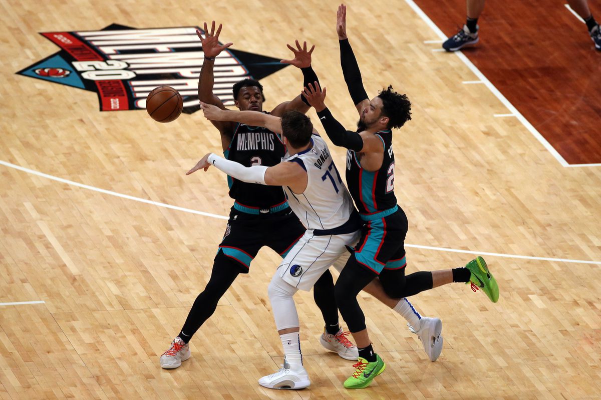 Huỷ diệt Dallas Mavericks, Memphis Grizzlies thổi lửa cho cuộc đua vào Top 8 - Ảnh 1