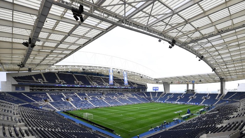 Chung kết cúp C1 đổi địa điểm thi đấu đến sân Dragao, Bồ Đào Nha - Ảnh 1