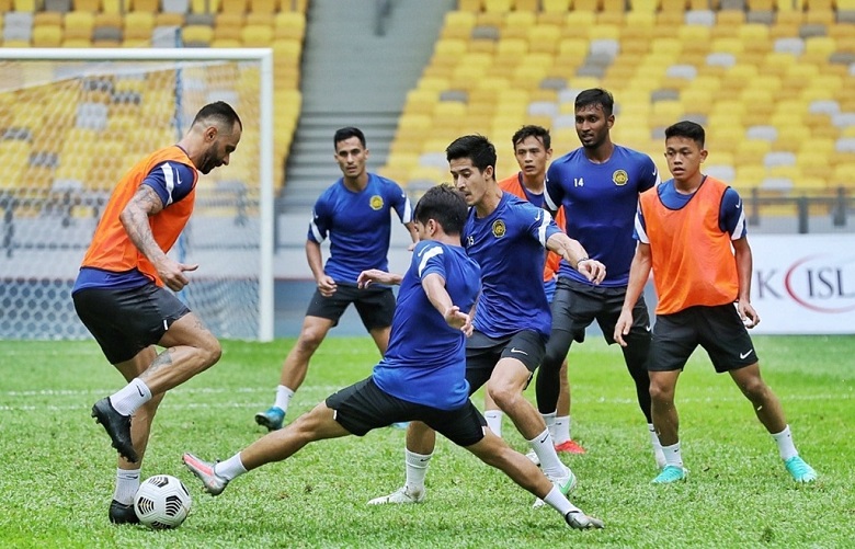 Malaysia tính gây bất ngờ ở vòng loại World Cup bằng bộ đôi nhập tịch - Ảnh 2