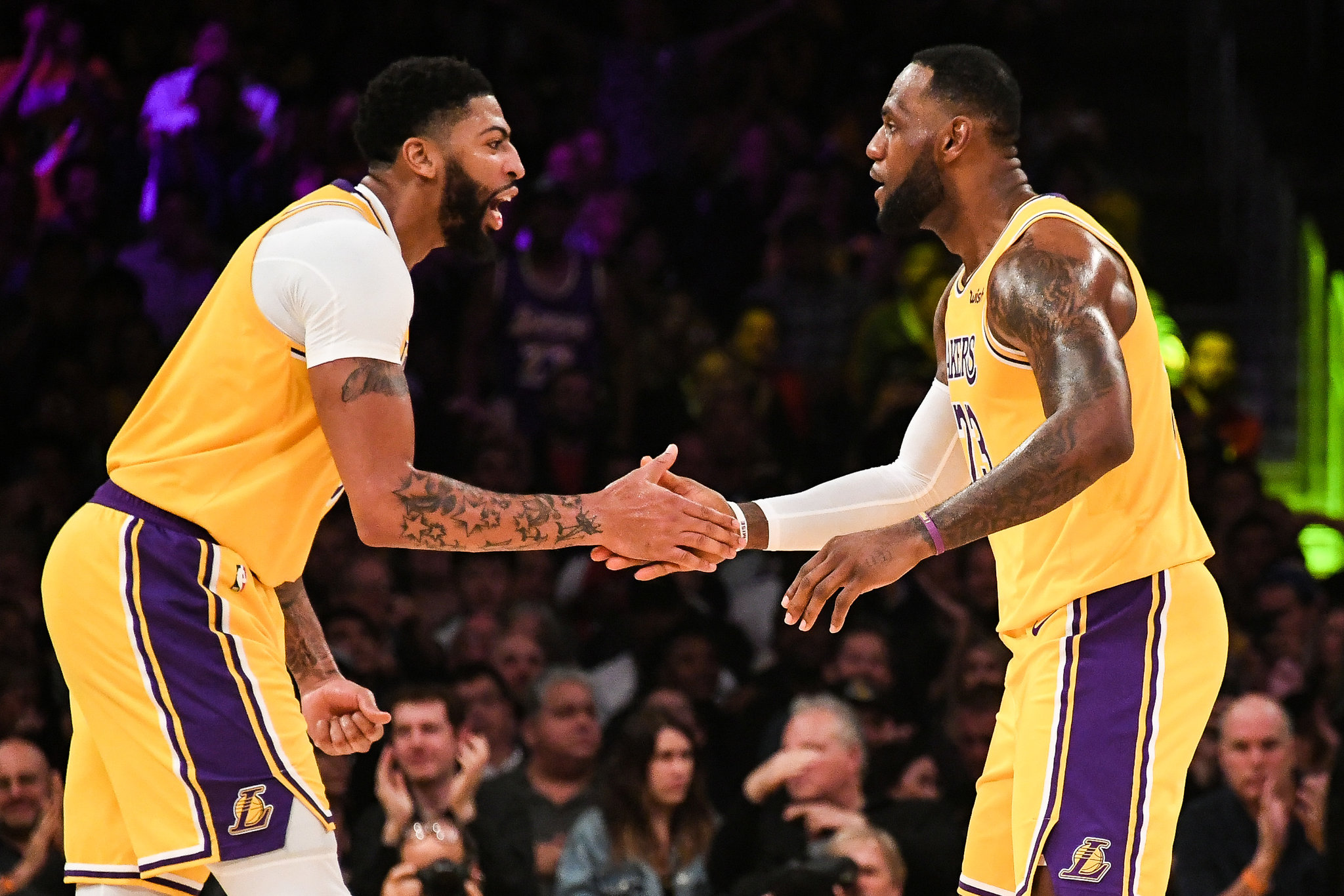 HLV của Lakers thừa nhận LeBron James đủ sức đấu play-in - Ảnh 1