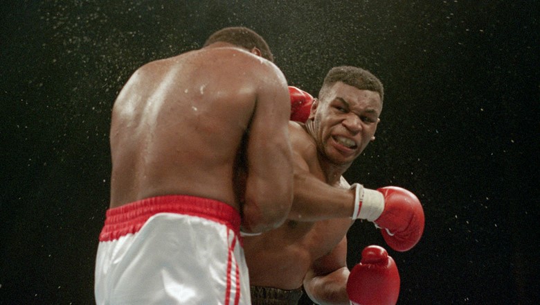 Mike Tyson tiết lộ đối thủ khó hạ đo ván nhất của mình: “Anh ta là một con quái vật” - Ảnh 1