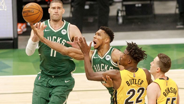 “Á thần Hy Lạp” bừng sáng, Milwaukee Bucks hạ Miami Heat - Ảnh 2