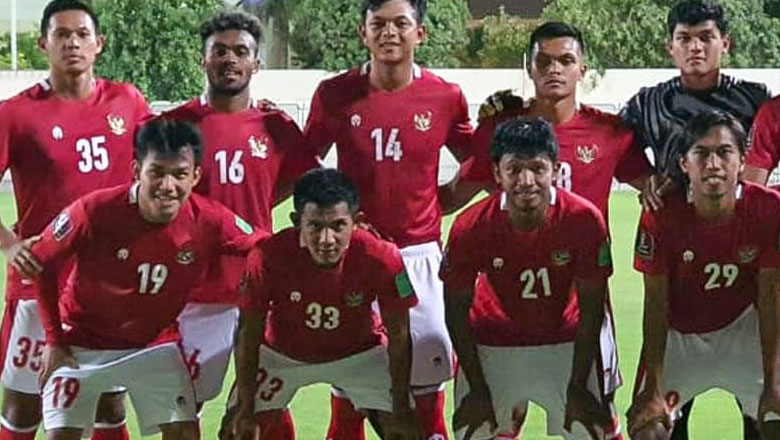 Thua ba bàn trước Afghanistan, ĐT Indonesia triệu tập gấp 1 thủ môn - Ảnh 2