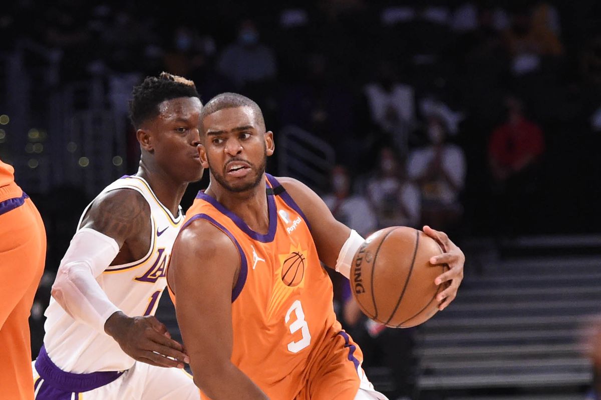 Chris Paul 'bật' HLV trưởng để ra sân thi đấu ở Game 4 - Ảnh 1