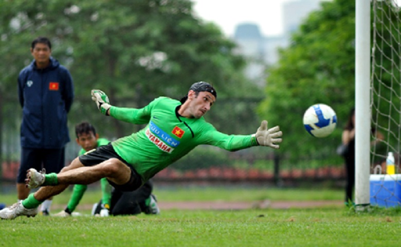 Huyền thoại Malaysia chỉ trích cầu thủ nhập tịch thiếu tinh thần cống hiến - Ảnh 2