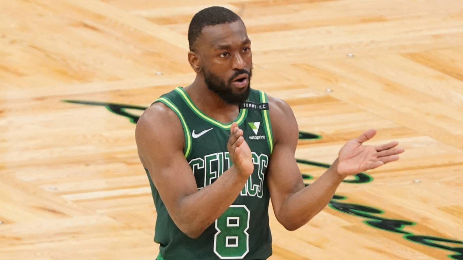Boston Celtics bắt đầu công cuộc tái thiết đội hình với Kemba Walker - Ảnh 1