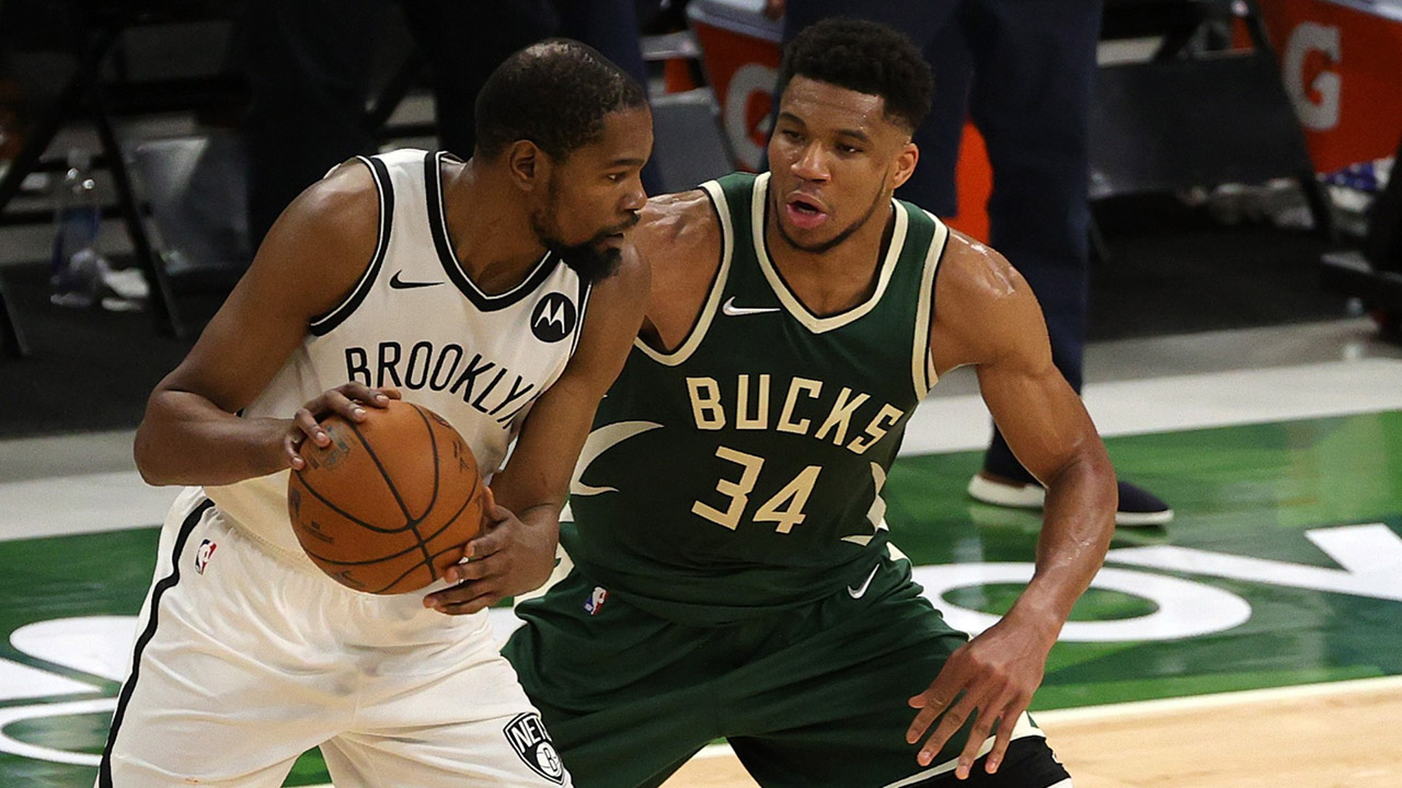 Kevin Durant đầy háo hức trước trận đại chiến với Giannis Antetokounmpo - Ảnh 1