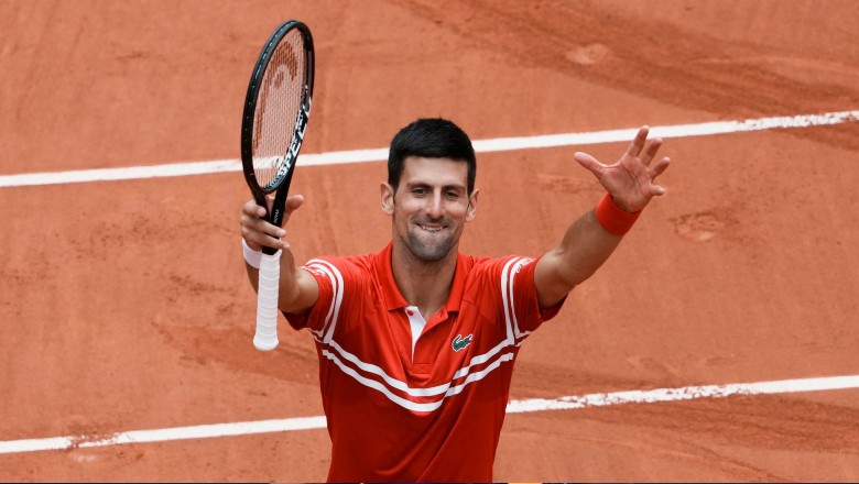 Thắng dễ như đi dạo, Djokovic giành vé vào vòng 4 Roland Garros - Ảnh 1