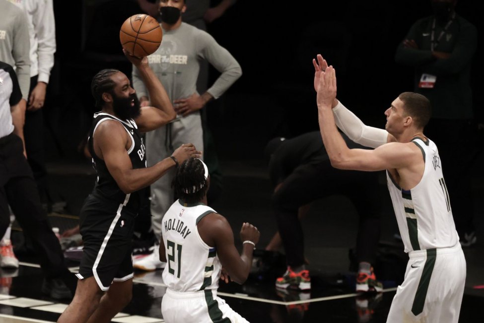 Căng cơ đùi, James Harden lỡ hẹn Game 2 đại chiến Nets-Bucks - Ảnh 1