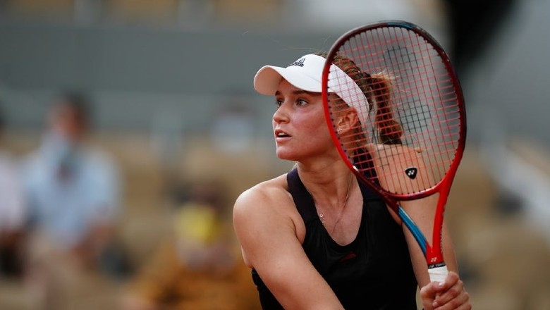 Hạ đẹp cựu vô địch Serena Williams, “mỹ nhân Nga” Rybakina gây sốt tại Roland Garros - Ảnh 2